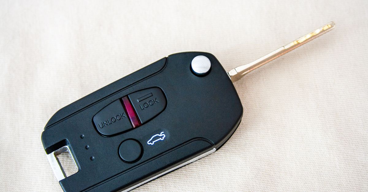 Honda car key fob — Evanston Locksmith Inc