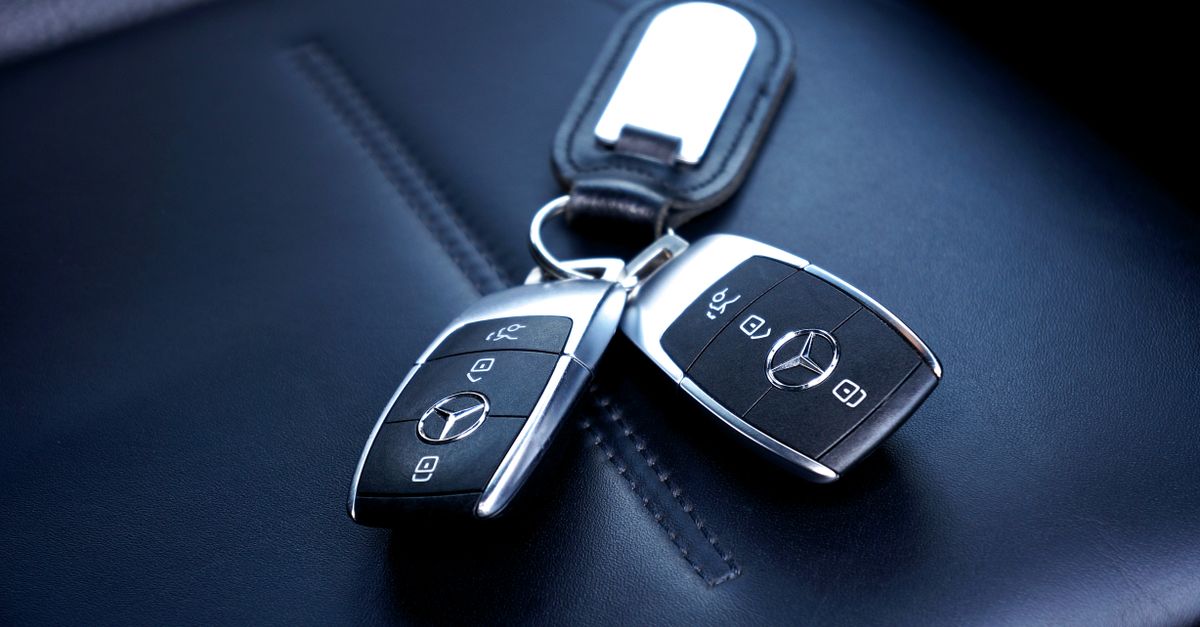 Toyota car key fob — Evanston Locksmith Inc