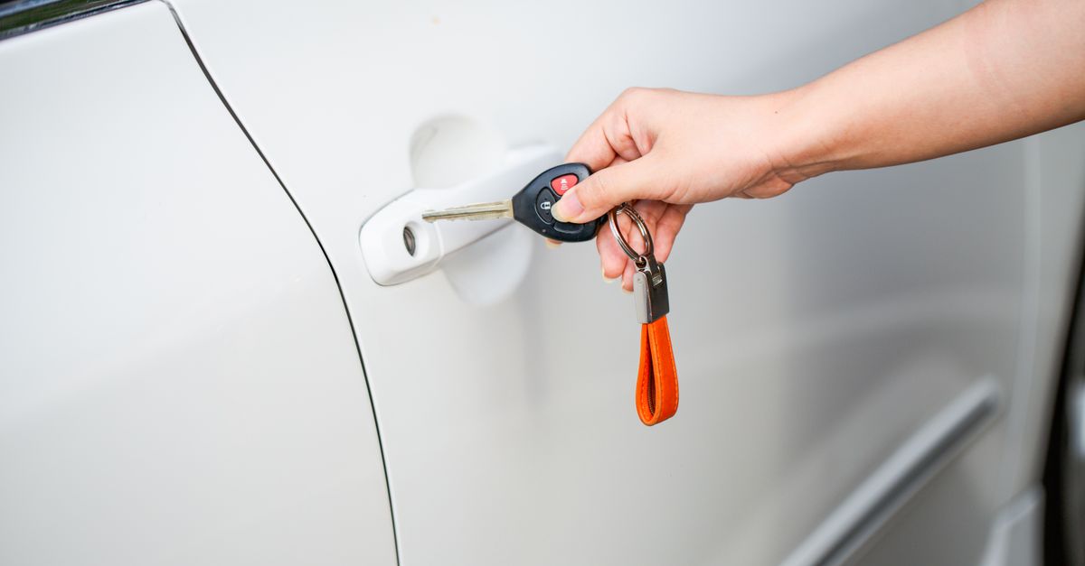 key maker professional — Evanston Locksmith Inc