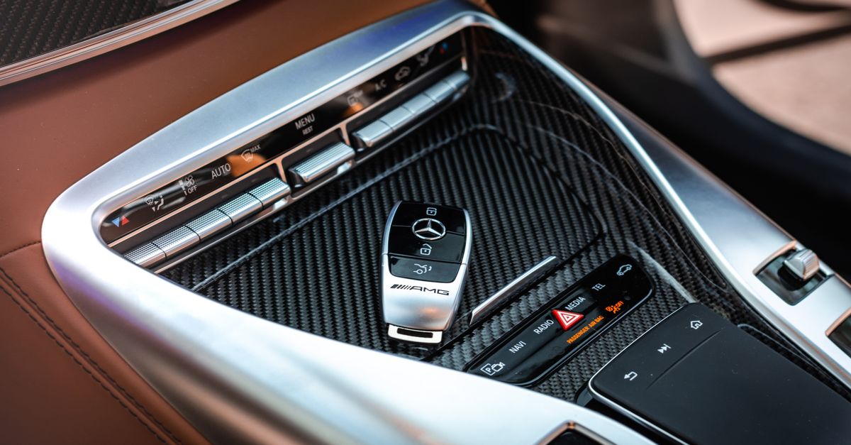 Understanding Key Terminology: Transponders, FOBs, Switchblades, and Proximity Keys — Evanston Locksmith Inc
