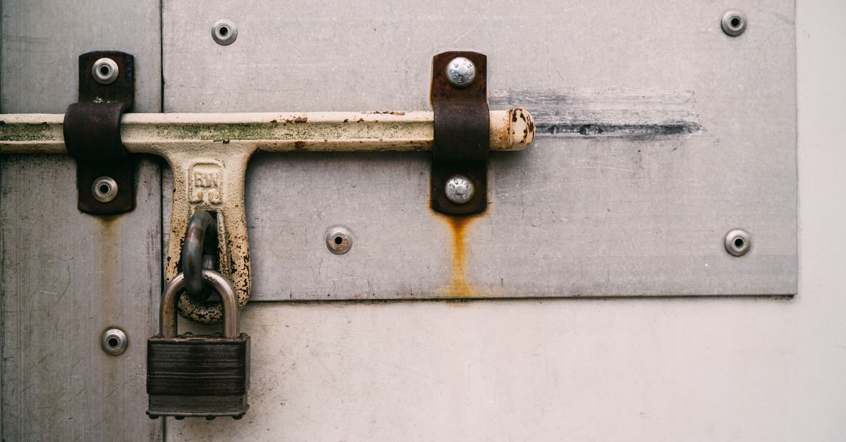 Locksmith Specialisations, Terminology, and the Tools Behind Damage-Free Entry — Evanston Locksmith Inc