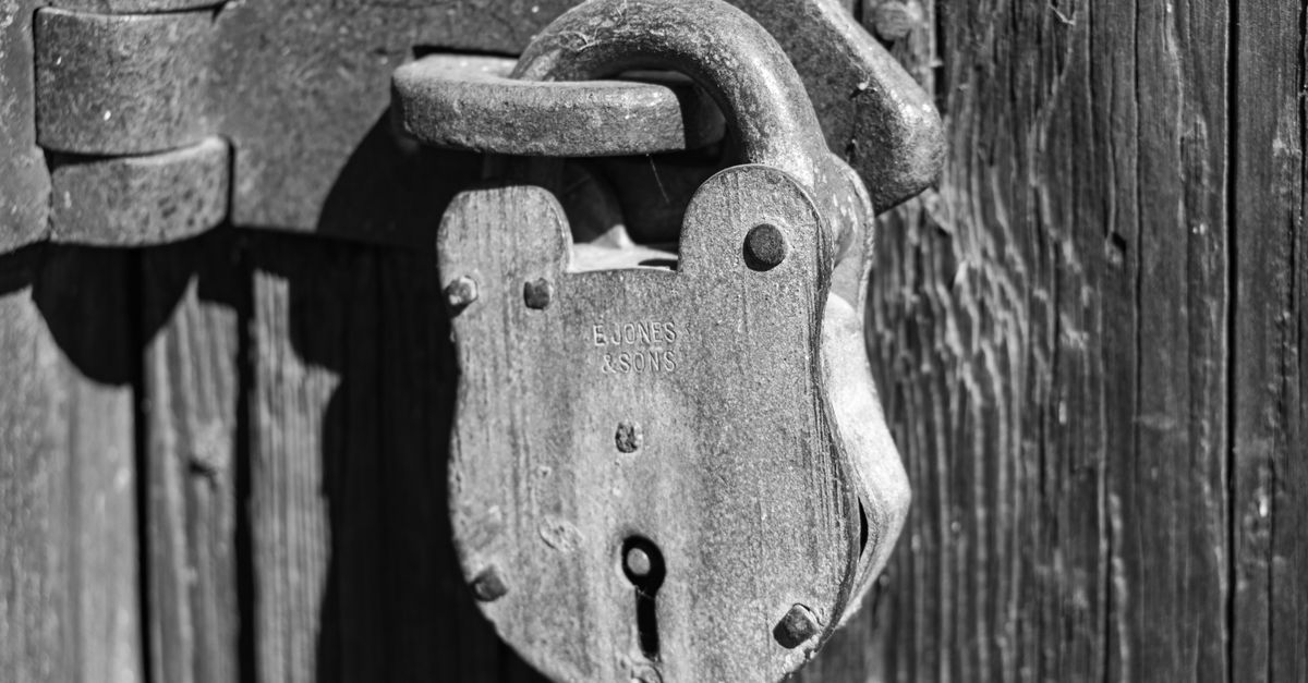 Deadbolts, mortise locks, and high-security hardware installation — Evanston Locksmith Inc